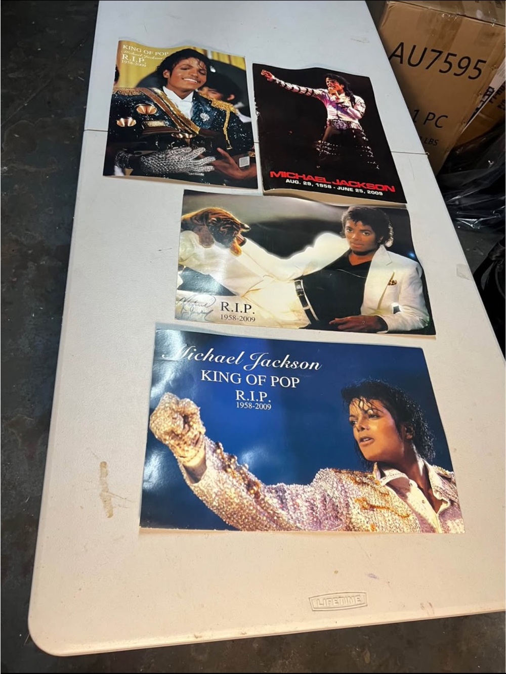 Memorial Poster Set - Blue/Black/White